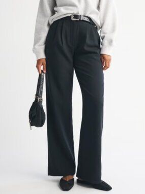 Abercrombie & Fitch | Wide Leg Curve Love High Rise Pants